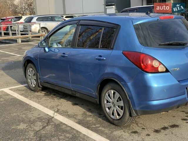 Синій Ніссан Тііда, об'ємом двигуна 1.6 л та пробігом 226 тис. км за 5700 $, фото 5 на Automoto.ua