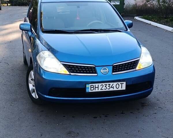 Синий Ниссан Тиида, объемом двигателя 1.6 л и пробегом 149 тыс. км за 6500 $, фото 1 на Automoto.ua