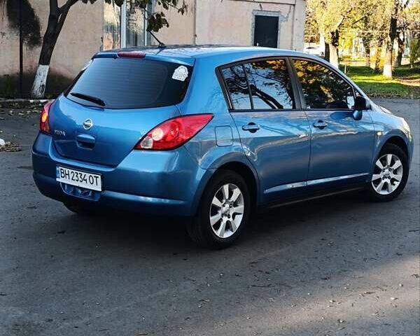 Синий Ниссан Тиида, объемом двигателя 1.6 л и пробегом 149 тыс. км за 6500 $, фото 13 на Automoto.ua