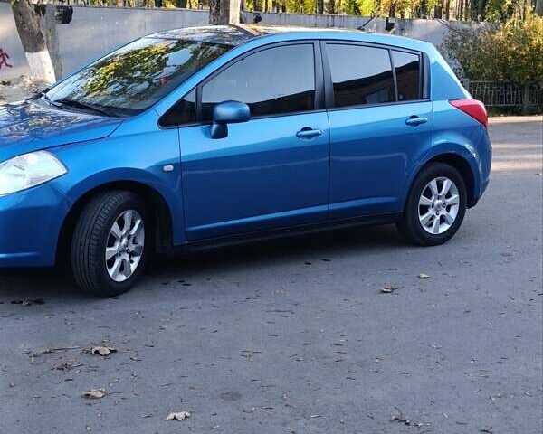 Синий Ниссан Тиида, объемом двигателя 1.6 л и пробегом 149 тыс. км за 6500 $, фото 23 на Automoto.ua