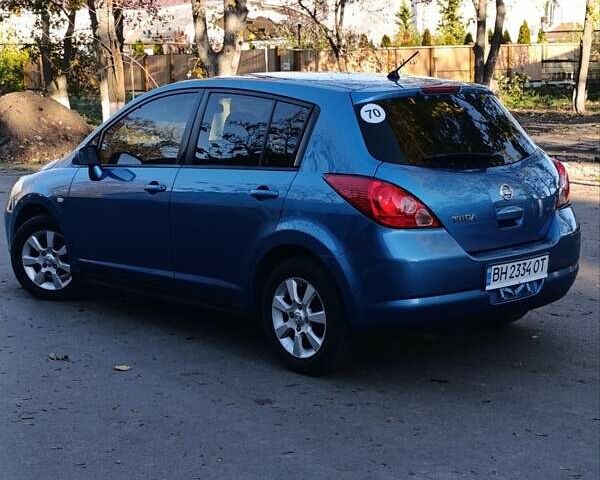 Синий Ниссан Тиида, объемом двигателя 1.6 л и пробегом 149 тыс. км за 6500 $, фото 15 на Automoto.ua