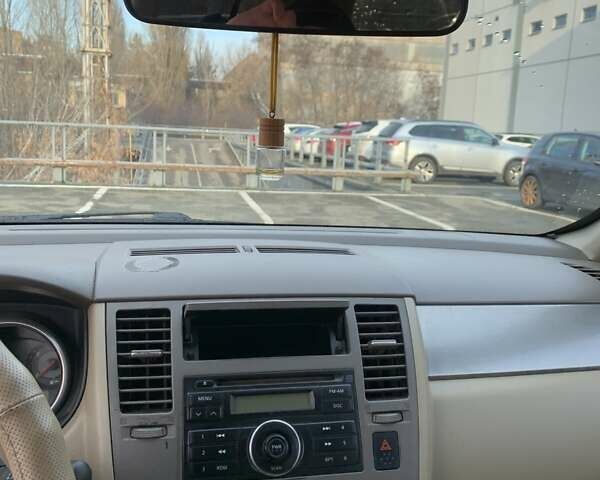 Синій Ніссан Тііда, об'ємом двигуна 1.6 л та пробігом 226 тис. км за 5700 $, фото 15 на Automoto.ua