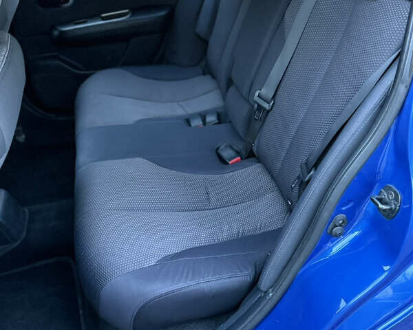 Синий Ниссан Тиида, объемом двигателя 1.6 л и пробегом 210 тыс. км за 5700 $, фото 14 на Automoto.ua