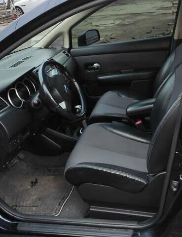 Синій Ніссан Тііда, об'ємом двигуна 1.6 л та пробігом 107 тис. км за 5850 $, фото 4 на Automoto.ua