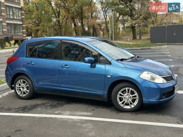 Синий Ниссан Тиида, объемом двигателя 1.6 л и пробегом 172 тыс. км за 6200 $, фото 9 на Automoto.ua