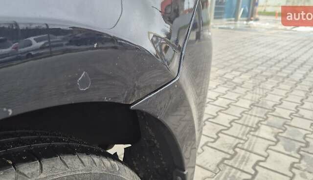 Синий Ниссан Тиида, объемом двигателя 1.6 л и пробегом 209 тыс. км за 5800 $, фото 20 на Automoto.ua