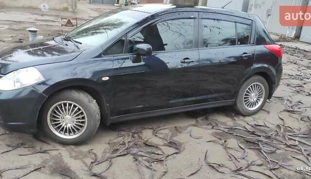 Синій Ніссан Тііда, об'ємом двигуна 1.6 л та пробігом 107 тис. км за 5850 $, фото 7 на Automoto.ua