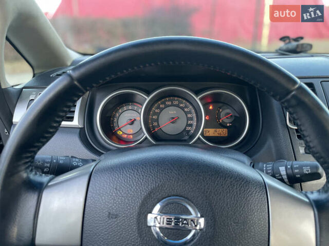 Синий Ниссан Тиида, объемом двигателя 1.6 л и пробегом 161 тыс. км за 8200 $, фото 22 на Automoto.ua