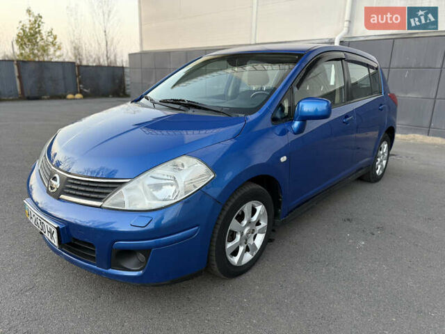 Синий Ниссан Тиида, объемом двигателя 1.6 л и пробегом 210 тыс. км за 6300 $, фото 2 на Automoto.ua