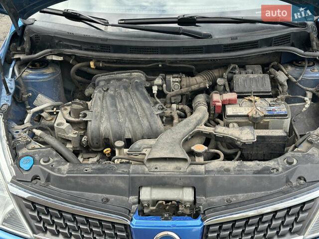 Синий Ниссан Тиида, объемом двигателя 1.6 л и пробегом 172 тыс. км за 6200 $, фото 21 на Automoto.ua