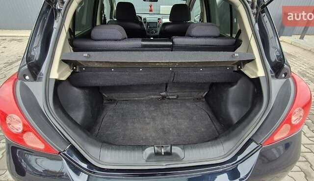 Синий Ниссан Тиида, объемом двигателя 1.6 л и пробегом 209 тыс. км за 5800 $, фото 17 на Automoto.ua