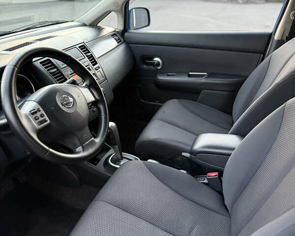 Синий Ниссан Тиида, объемом двигателя 1.6 л и пробегом 210 тыс. км за 6300 $, фото 11 на Automoto.ua