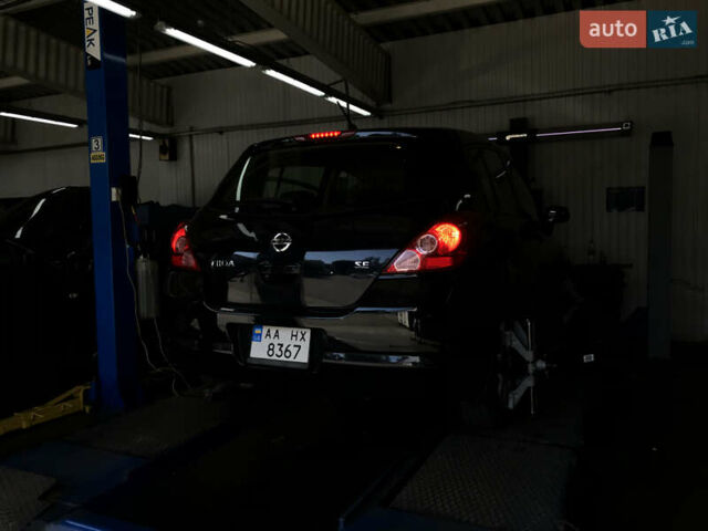 Синий Ниссан Тиида, объемом двигателя 1.6 л и пробегом 161 тыс. км за 8200 $, фото 36 на Automoto.ua