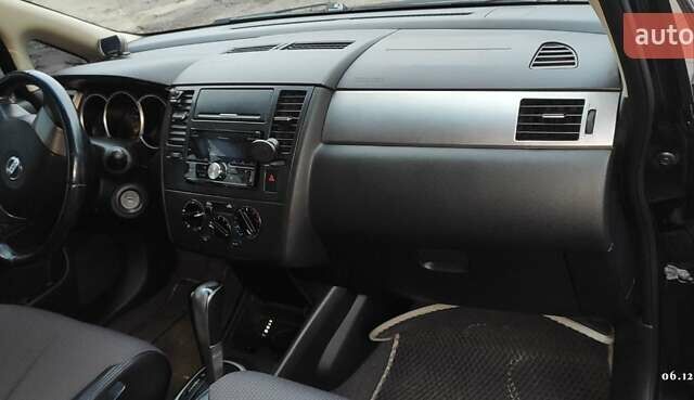 Синій Ніссан Тііда, об'ємом двигуна 1.6 л та пробігом 107 тис. км за 5850 $, фото 2 на Automoto.ua