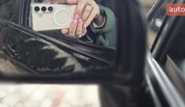 Синий Ниссан Тиида, объемом двигателя 1.6 л и пробегом 209 тыс. км за 5800 $, фото 6 на Automoto.ua