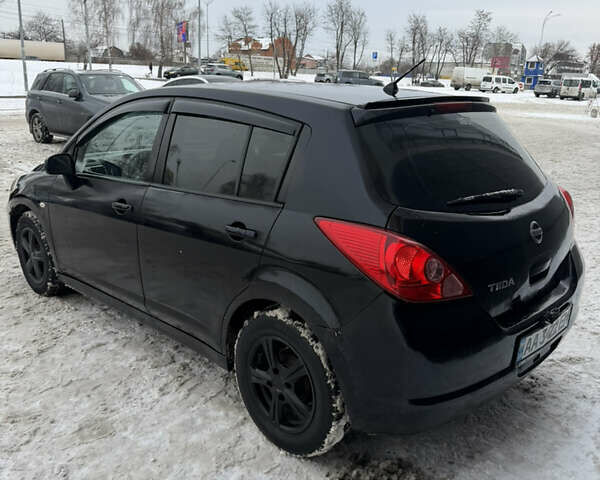 Синий Ниссан Тиида, объемом двигателя 1.6 л и пробегом 203 тыс. км за 4999 $, фото 11 на Automoto.ua