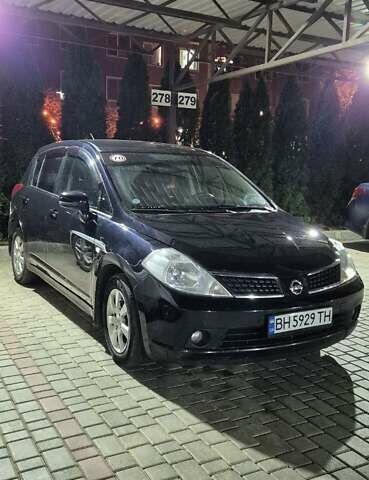 Синий Ниссан Тиида, объемом двигателя 1.6 л и пробегом 209 тыс. км за 5800 $, фото 25 на Automoto.ua