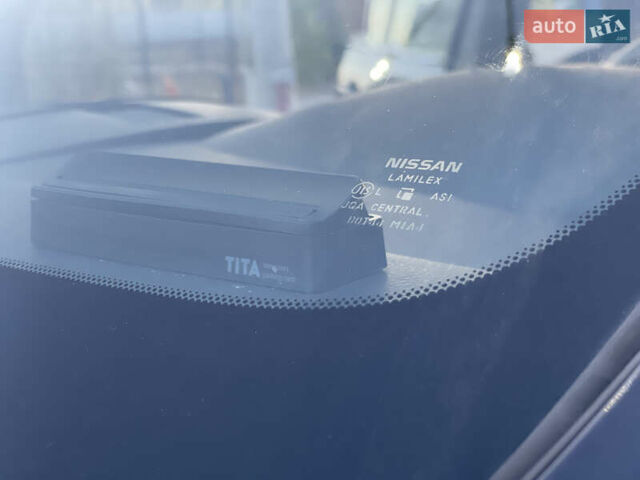 Синий Ниссан Тиида, объемом двигателя 1.6 л и пробегом 161 тыс. км за 8200 $, фото 31 на Automoto.ua