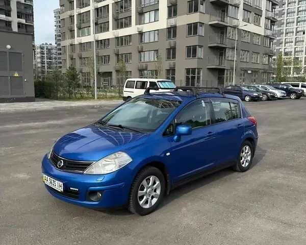 Синий Ниссан Тиида, объемом двигателя 1.6 л и пробегом 290 тыс. км за 5555 $, фото 13 на Automoto.ua