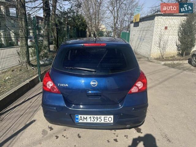 Синий Ниссан Тиида, объемом двигателя 1.6 л и пробегом 230 тыс. км за 5600 $, фото 11 на Automoto.ua