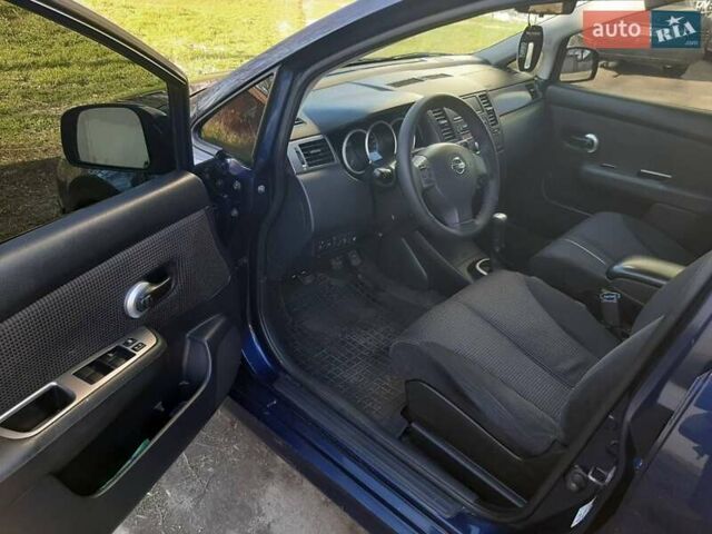 Синий Ниссан Тиида, объемом двигателя 1.6 л и пробегом 187 тыс. км за 7300 $, фото 6 на Automoto.ua