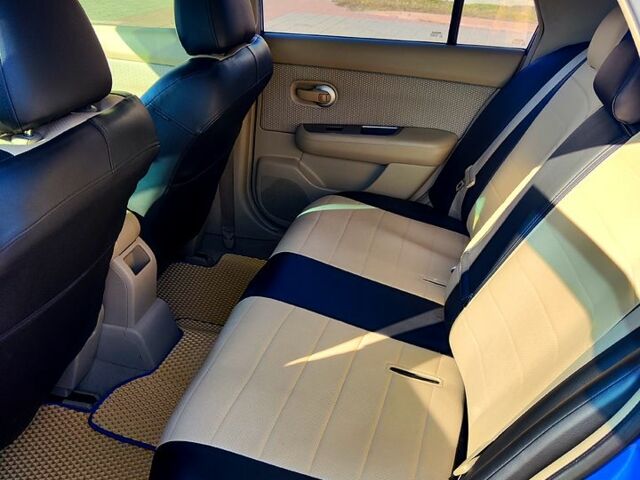 Синий Ниссан Тиида, объемом двигателя 1.8 л и пробегом 147 тыс. км за 4800 $, фото 9 на Automoto.ua