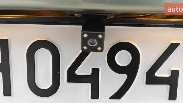 Зеленый Ниссан Тиида, объемом двигателя 1.6 л и пробегом 167 тыс. км за 7199 $, фото 19 на Automoto.ua