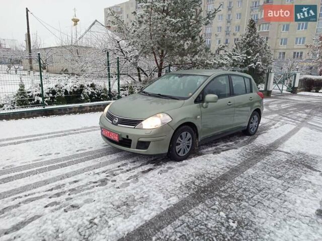 Зеленый Ниссан Тиида, объемом двигателя 1.6 л и пробегом 113 тыс. км за 7200 $, фото 29 на Automoto.ua