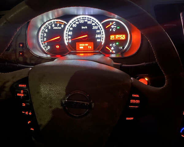 Белый Ниссан Теана, объемом двигателя 3.5 л и пробегом 263 тыс. км за 8000 $, фото 23 на Automoto.ua