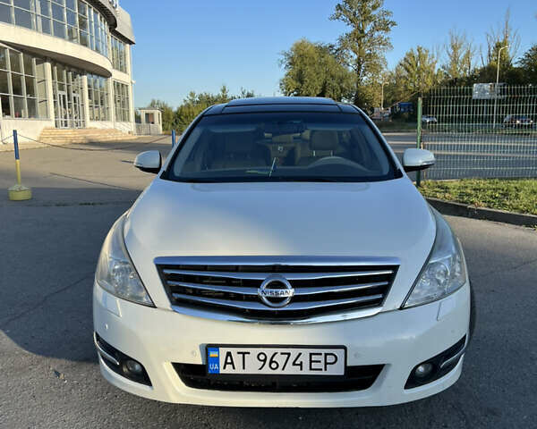 Ниссан Теана 2008 в Ивано-Франковске на Automoto.ua Белый Ниссан Теана, объемом двигателя 3.5 л и пробегом 220 тыс. км за 7300 $, фото 23 на Automoto.ua