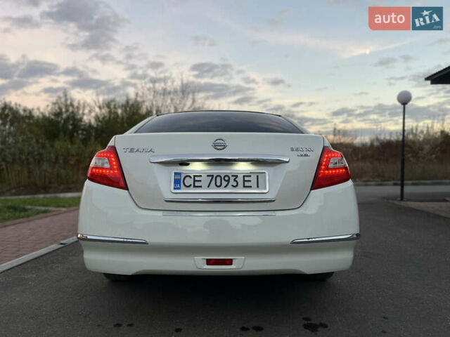 Ниссан Теана 2008 в Каменце-Подольском на Automoto.ua Белый Ниссан Теана, объемом двигателя 3.5 л и пробегом 190 тыс. км за 7999 $, фото 56 на Automoto.ua