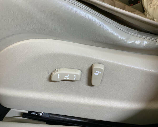 Белый Ниссан Теана, объемом двигателя 3.5 л и пробегом 263 тыс. км за 8000 $, фото 20 на Automoto.ua