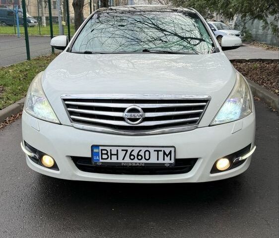 Білий Ніссан Теана, об'ємом двигуна 3.5 л та пробігом 210 тис. км за 7900 $, фото 1 на Automoto.ua