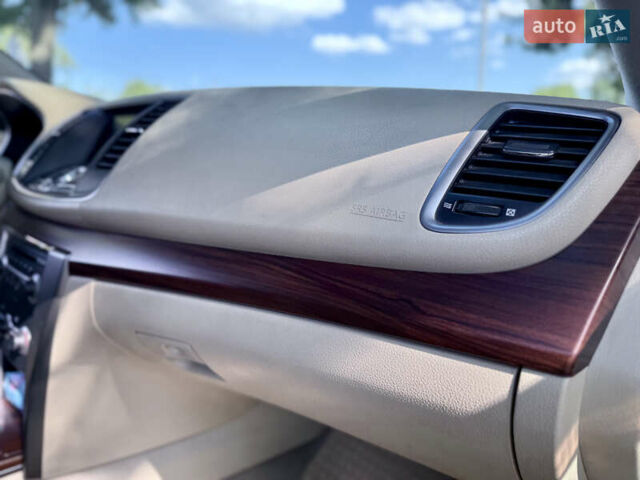 Белый Ниссан Теана, объемом двигателя 3.5 л и пробегом 225 тыс. км за 5650 $, фото 22 на Automoto.ua