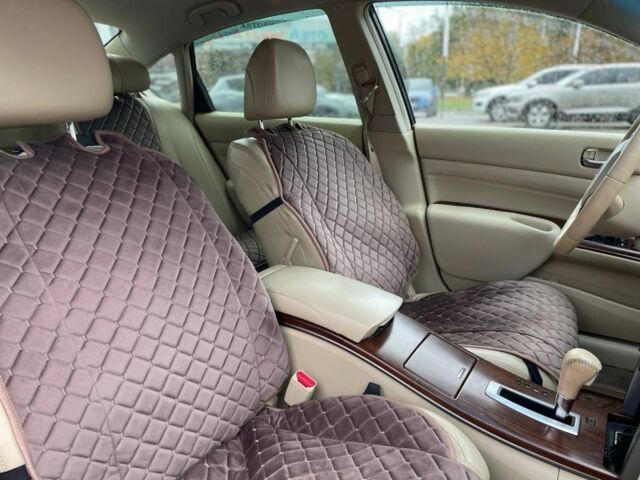 Ниссан Теана 2008 в Кривом Роге на Automoto.ua Белый Ниссан Теана, объемом двигателя 2.5 л и пробегом 236 тыс. км за 5999 $, фото 10 на Automoto.ua