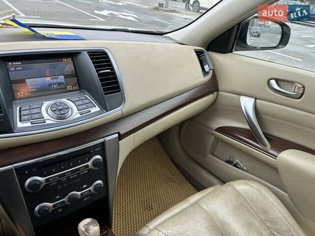 Білий Ніссан Теана, об'ємом двигуна 3.5 л та пробігом 200 тис. км за 6300 $, фото 17 на Automoto.ua