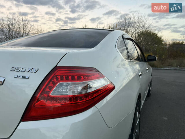 Ниссан Теана 2008 в Каменце-Подольском на Automoto.ua Белый Ниссан Теана, объемом двигателя 3.5 л и пробегом 190 тыс. км за 7999 $, фото 30 на Automoto.ua