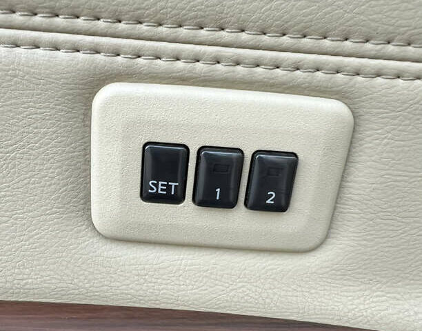 Ниссан Теана 2008 в Ивано-Франковске на Automoto.ua Белый Ниссан Теана, объемом двигателя 3.5 л и пробегом 220 тыс. км за 7300 $, фото 44 на Automoto.ua