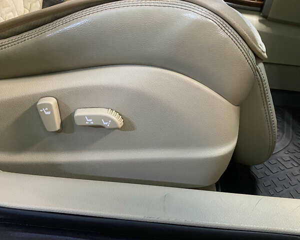 Белый Ниссан Теана, объемом двигателя 3.5 л и пробегом 263 тыс. км за 8000 $, фото 19 на Automoto.ua