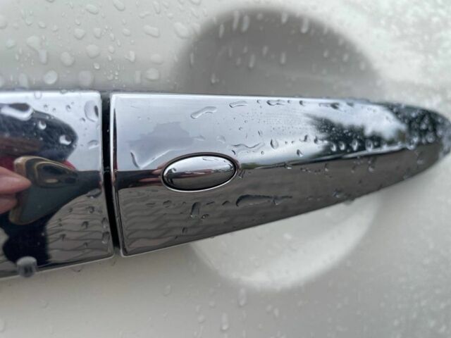 Ниссан Теана 2008 в Кривом Роге на Automoto.ua Белый Ниссан Теана, объемом двигателя 2.5 л и пробегом 236 тыс. км за 5999 $, фото 8 на Automoto.ua