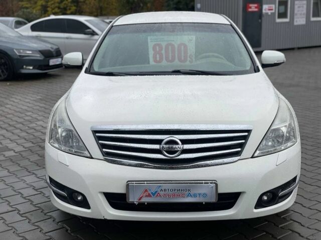Ниссан Теана 2008 в Кривом Роге на Automoto.ua Белый Ниссан Теана, объемом двигателя 2.5 л и пробегом 236 тыс. км за 5999 $, фото 1 на Automoto.ua