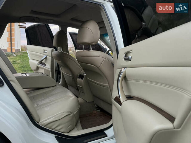 Ниссан Теана 2008 в Каменце-Подольском на Automoto.ua Белый Ниссан Теана, объемом двигателя 3.5 л и пробегом 190 тыс. км за 7999 $, фото 38 на Automoto.ua