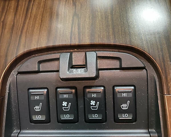 Белый Ниссан Теана, объемом двигателя 3.5 л и пробегом 263 тыс. км за 8000 $, фото 26 на Automoto.ua