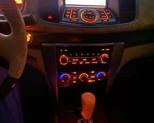 Белый Ниссан Теана, объемом двигателя 3.5 л и пробегом 263 тыс. км за 8000 $, фото 24 на Automoto.ua