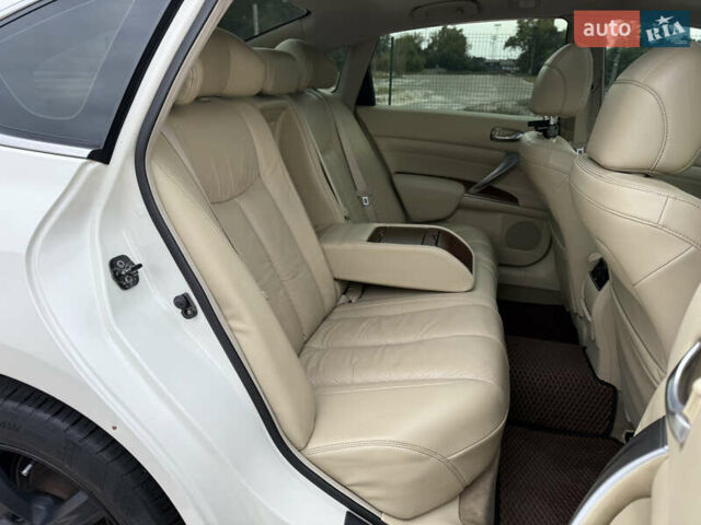 Білий Ніссан Теана, об'ємом двигуна 3.5 л та пробігом 207 тис. км за 7950 $, фото 49 на Automoto.ua