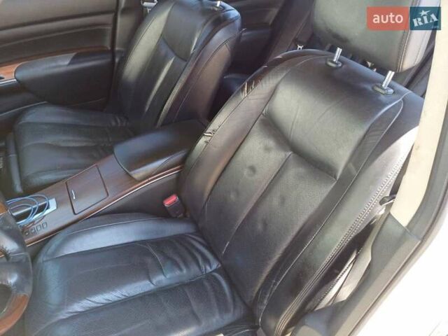 Белый Ниссан Теана, объемом двигателя 2.5 л и пробегом 331 тыс. км за 7500 $, фото 7 на Automoto.ua