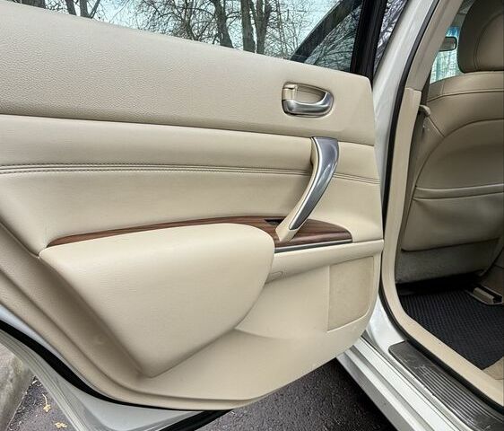 Білий Ніссан Теана, об'ємом двигуна 3.5 л та пробігом 210 тис. км за 7900 $, фото 10 на Automoto.ua