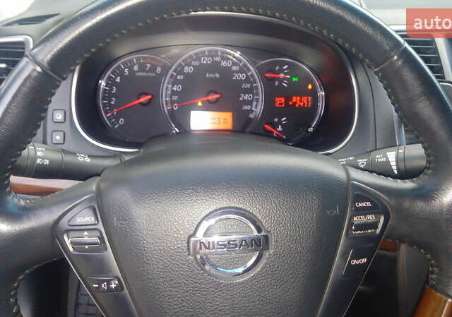 Белый Ниссан Теана, объемом двигателя 3.5 л и пробегом 112 тыс. км за 11200 $, фото 15 на Automoto.ua