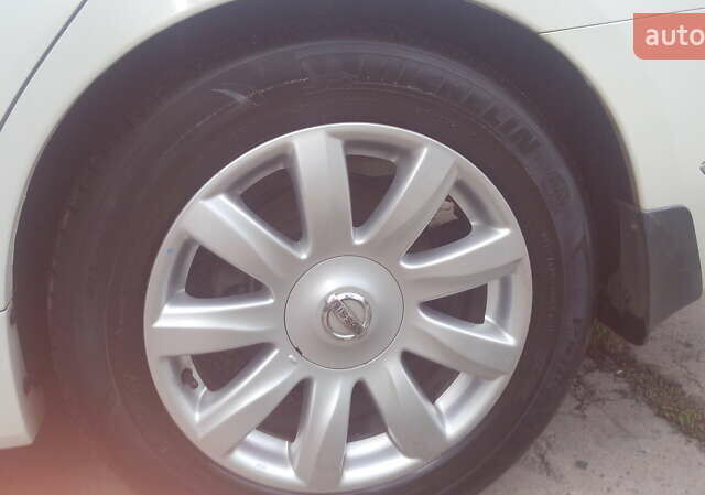 Белый Ниссан Теана, объемом двигателя 3.5 л и пробегом 112 тыс. км за 11200 $, фото 8 на Automoto.ua