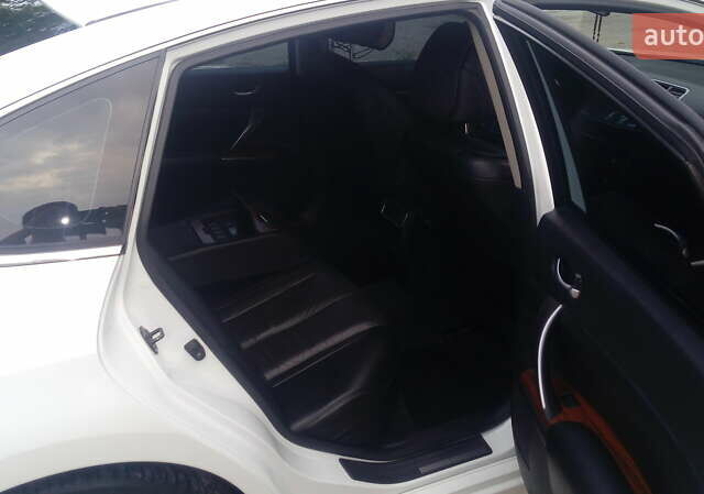 Белый Ниссан Теана, объемом двигателя 3.5 л и пробегом 112 тыс. км за 11200 $, фото 11 на Automoto.ua